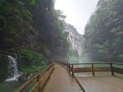 -龙水峡地缝景区