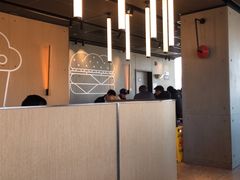 -麦当劳(展览路店)