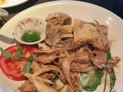 越式盐焗麻油鸡-大头虾越式风味餐厅(光明广场店)