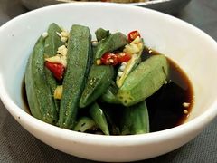 捞汁秋葵-情妹耙泥鳅·江湖川菜(科华店)