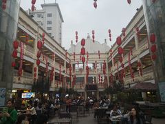 -海口骑楼小吃街