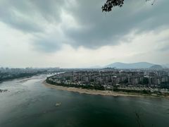 -叠彩山景区