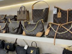 -六六奢品·vintage中古·回收二手奢侈品包包手表首饰(环球港店)