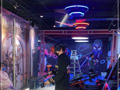 -VR+乐园·VR电竞·家庭亲子·密室逃脱·轰趴团建