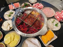-洞亭火锅(防空洞总店)