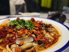 辣八仙-小螺号海鲜·地道鲁菜(省体总店)