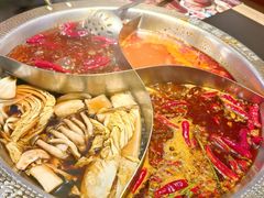 -廖掌柜·重庆鲜货火锅(上海首店)