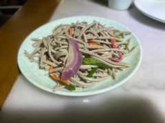 自取凉菜-正福居老北京正宗铜锅泉水涮肉(彰化路店)