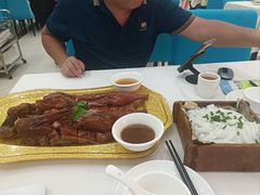 -巨元河鲜酒楼·清远特色菜名店(英德店)