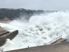 -黄河小浪底水利枢纽风景区