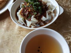 -维吾尔餐厅(宜山路店)