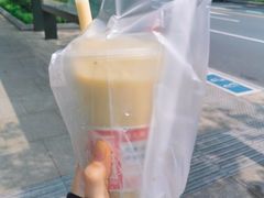 -奈雪的茶(湖滨银泰in77C区PRO店)