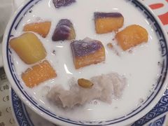 -广信牛奶甜品世家(台东店)