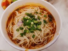 -八一路好吃街(雨田商务大厦店)