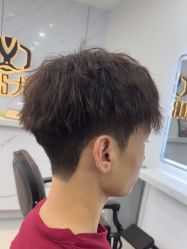 -尤司男士国潮理发馆
