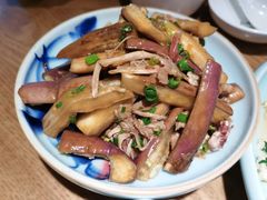 -宽鲜锅贴家常菜(永旺东部购物中心香港中路店)