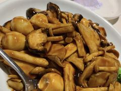 野山菌鹌鹑蛋-小放牛炒菜馆(裕华万达店)