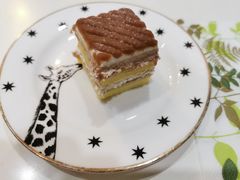 勃朗峰栗子蛋糕切块-姆们M Sweetie Cake(三里屯店)