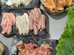 -啊美丽炭火烤肉(滑翔一店)