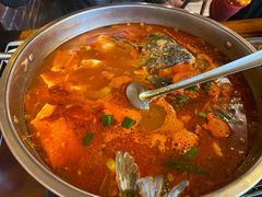 酸汤鱼-苗湘食府(十年店)