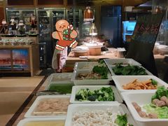 -大中华希尔顿酒店-念自助餐·嗨啤·小龙虾