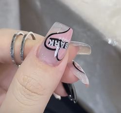 -斯馨·健康美甲美睫