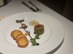 -Mogul Eatery·大亨餐酒馆