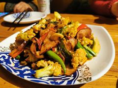 腊肉炒花菜-山城遇宴·重庆江湖菜(五道口银谷大厦店)