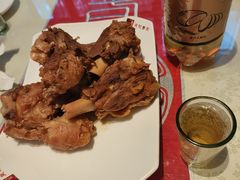 -吴记酱骨炖菜馆(西大直街店)