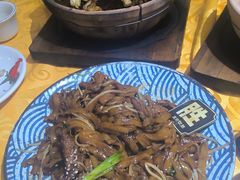 -天宝食坊·啫啫煲大排档(西华路店)