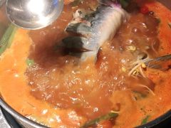 -野山舂·贵州现舂酸汤牛肉(民生路店)