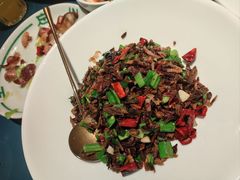 -一坐一忘云南菜(嘉里中心店)