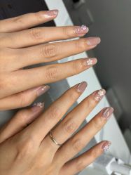 -小黑瓶美甲美睫