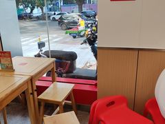 -塔斯汀中国汉堡(新安三路店)