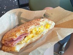 -星巴克臻选(上海长风大悦城店)