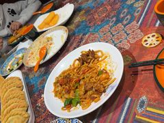 -乡村馕坑肉·烧烤·新疆菜·本地人更爱吃(阿勒泰首店)