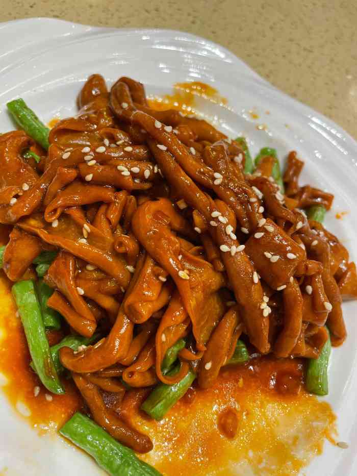 正哥客家菜-"新冠疫情影响茶楼生意还是很严重.我们早上.