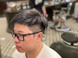 -海文先生国潮烫染男士理发馆