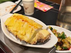 酒鬼烤菠萝-呼伦一只牛·烧串酒场(陆家嘴店)