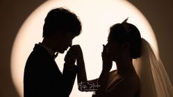 点击看大图 -THE QUEEN(北京店)