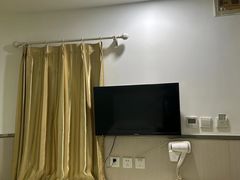 -小巢精品酒店(朝阳医院东大桥地铁站店)