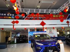 -南充通源宝马4S店(高坪店)