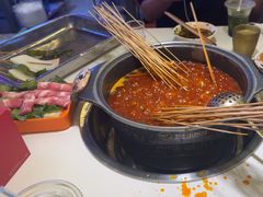 -钢管厂五区小郡肝串串香(蜀都万达店)