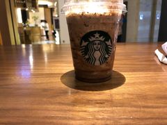 -星巴克臻选(广州高德置地秋广场店)