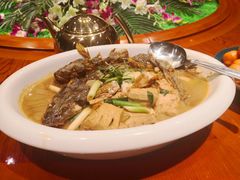 -小船渔村•大连菜•大连焖鱼(黄河路店)