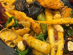 -醉人椒麻辣香锅(王府井喜悦店)