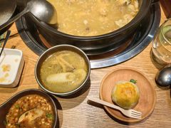 -一朵菌·野生菌探索家火锅(南亚店)