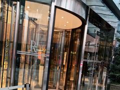 -上海龙之梦万丽酒店