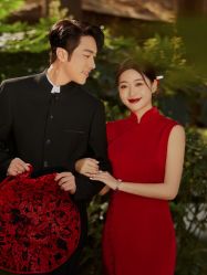 点击看大图 -至臻微拉婚纱摄影