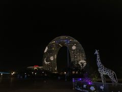 -湖州太湖旅游度假区-月亮广场